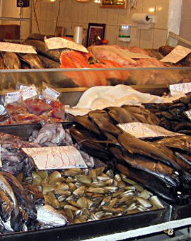 Santiago fish market