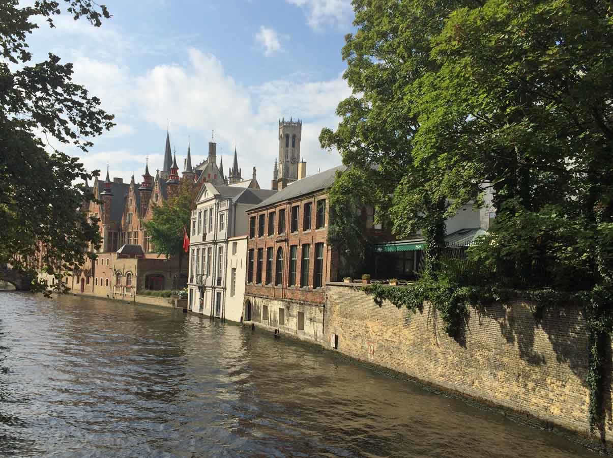 Canal Near Markt