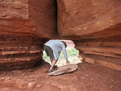 Cataract Canyon  hole to squeeze through