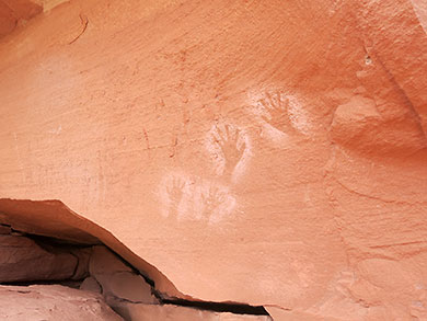 Cataract Canyon pictographs