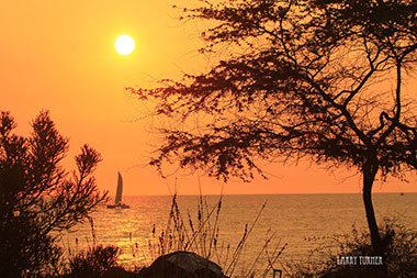 Sunset sailing in Hawaii