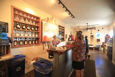 Road to Paia distillery tasting room