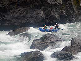 Illinois River rafting Lorenzo and Andy rafting the Green Wall individually