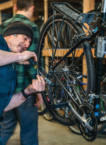 Kyle Morris adjusting derailleur