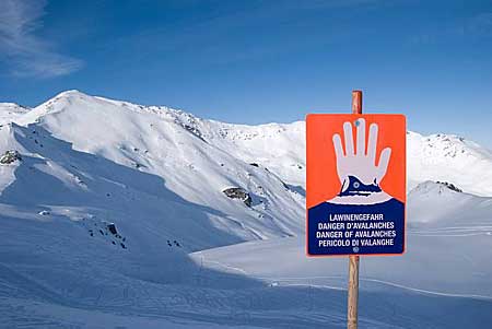 Avalanche danger sign