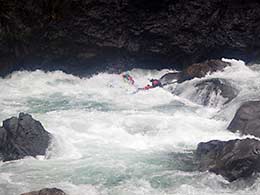 Illinois River rafting the Green Wall